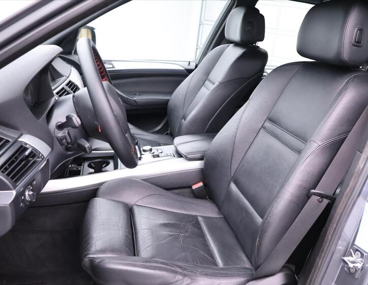 BMW X5 11
