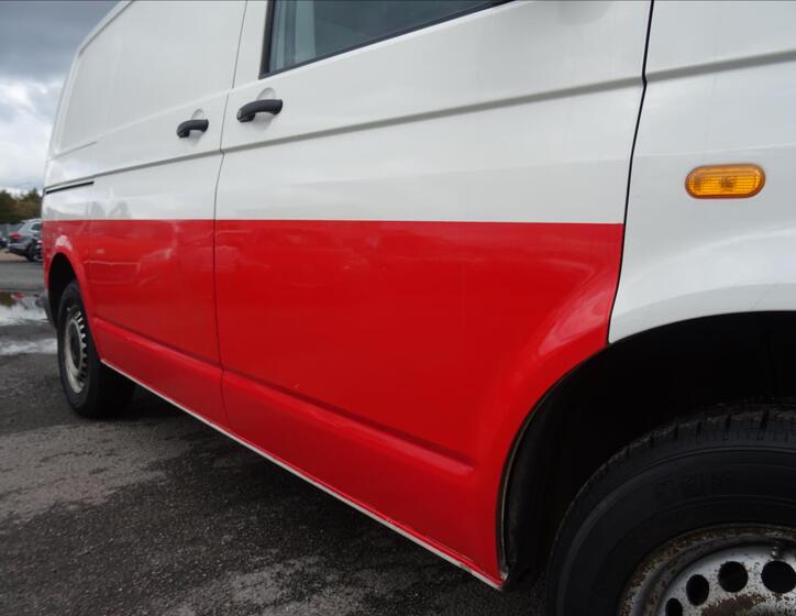 Volkswagen Transporter 9