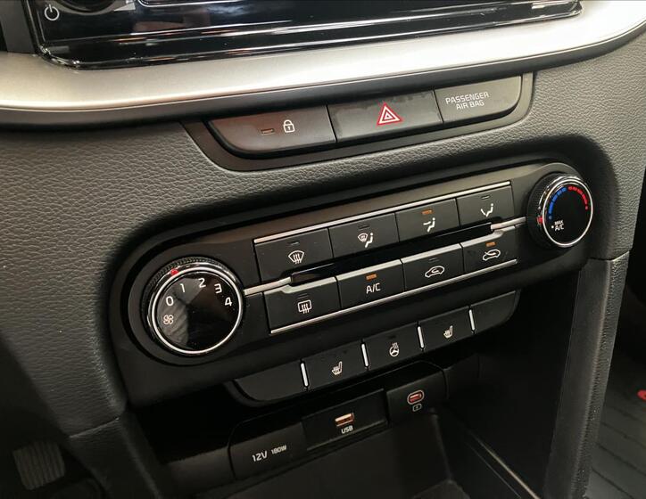 KIA Ceed 11