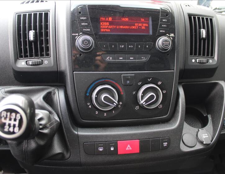 Peugeot Boxer 8