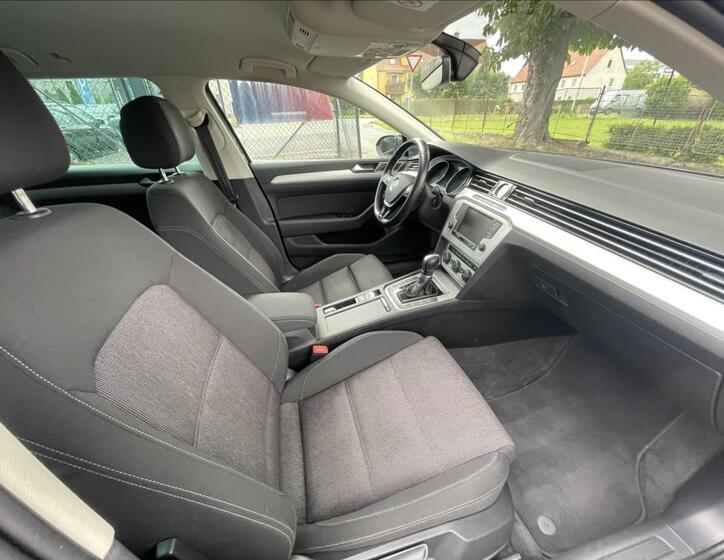 Volkswagen Passat 31