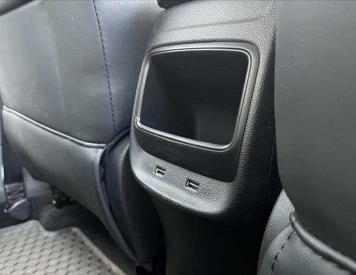 MG ZS 19