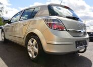 Opel Astra 45