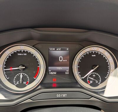 Škoda Superb 21