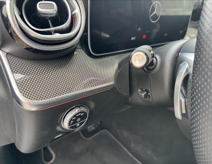 Mercedes-Benz Třídy C 7