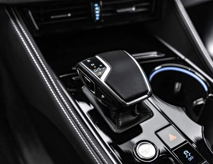 Volkswagen Touareg 16