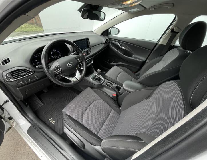 Hyundai i30 5