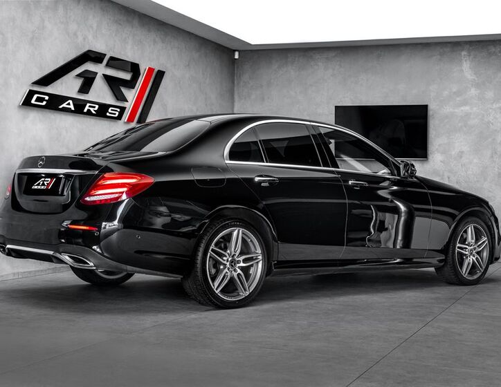Mercedes-Benz Třídy E 5