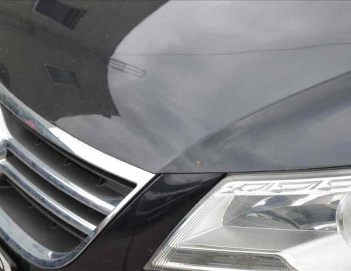 Volkswagen Tiguan 9