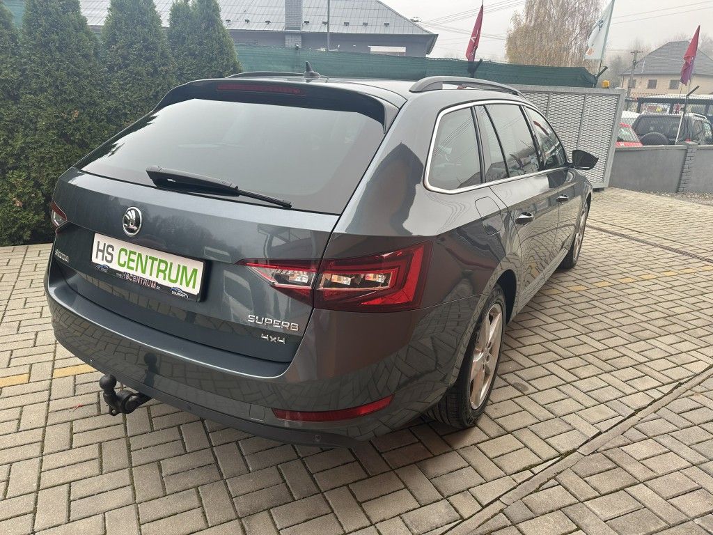 Škoda Superb
