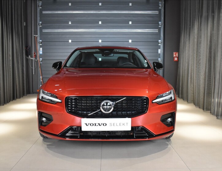 Volvo S60 6