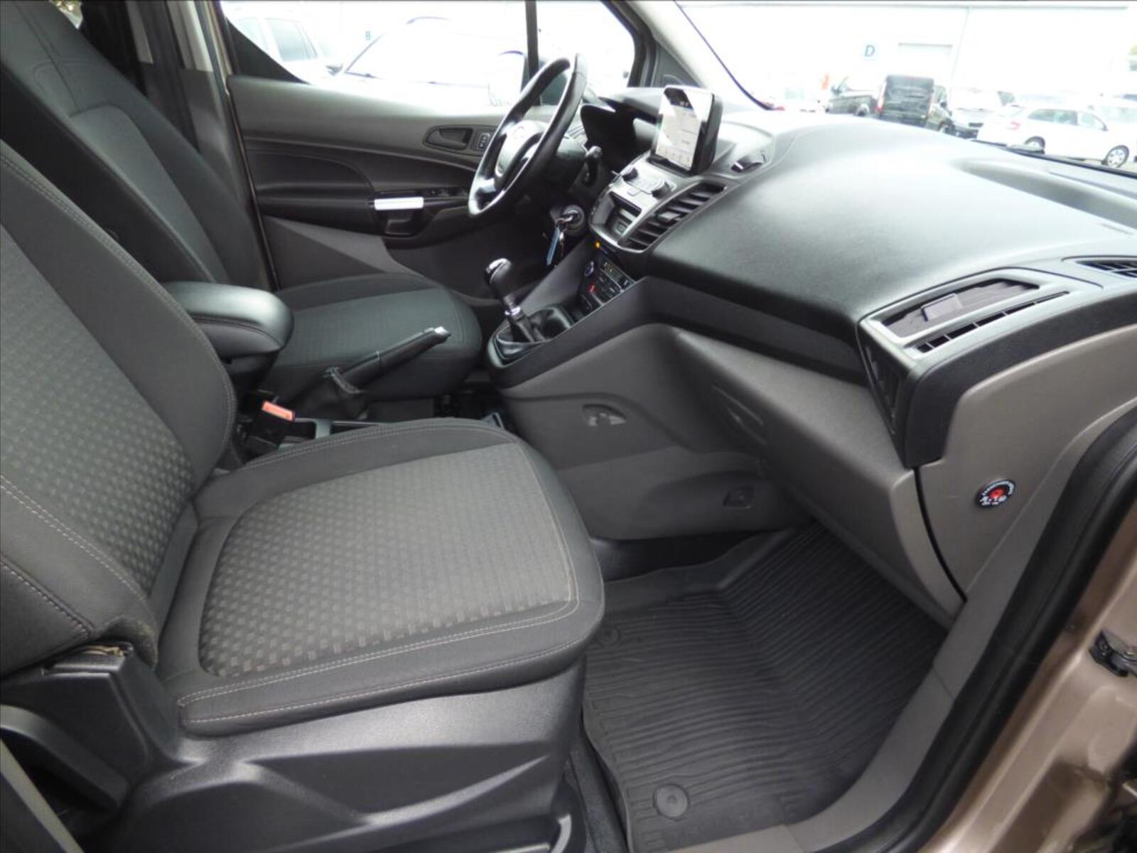 Ford Transit Connect 56