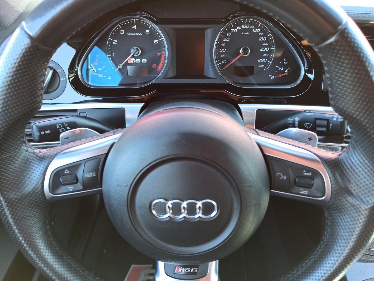 Audi RS 6