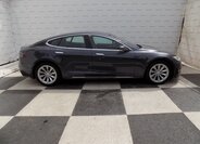 Tesla Model S 6