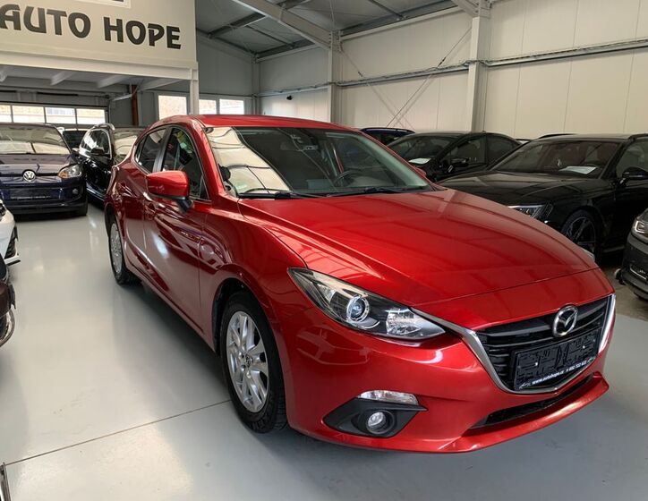 Mazda 3 1