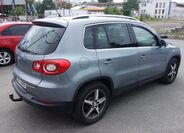 Volkswagen Tiguan 6
