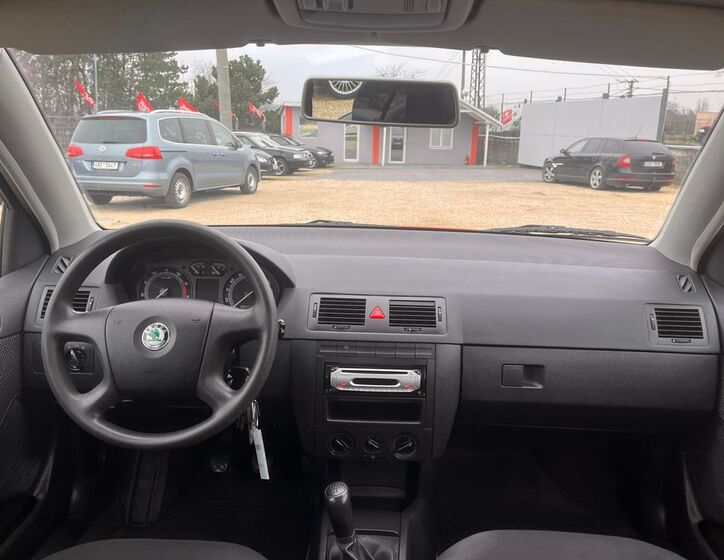 Škoda Fabia 22