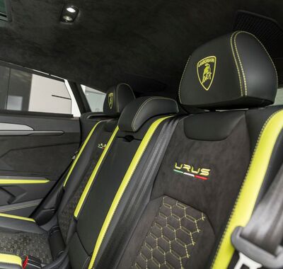 Lamborghini Urus 8