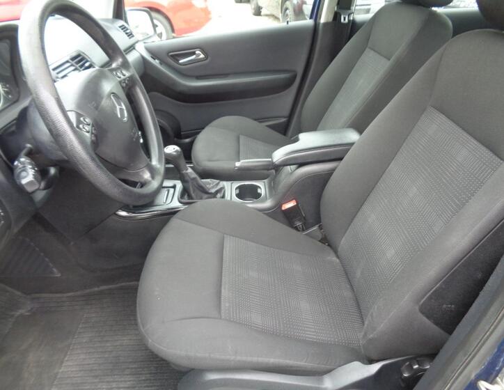 Mercedes-Benz Třídy A 13