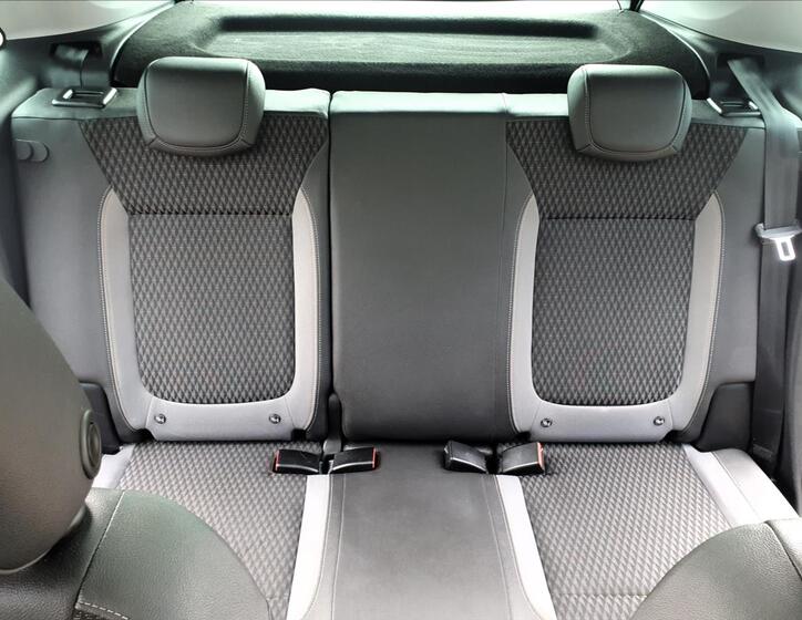 Opel Crossland X 35