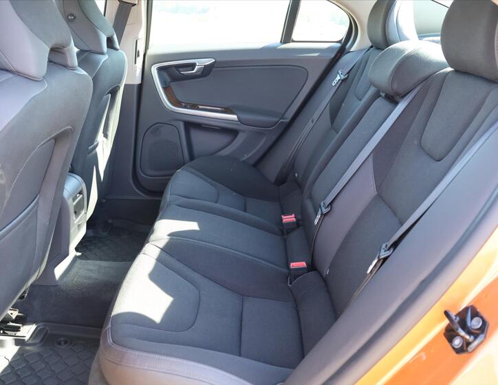 Volvo S60 15