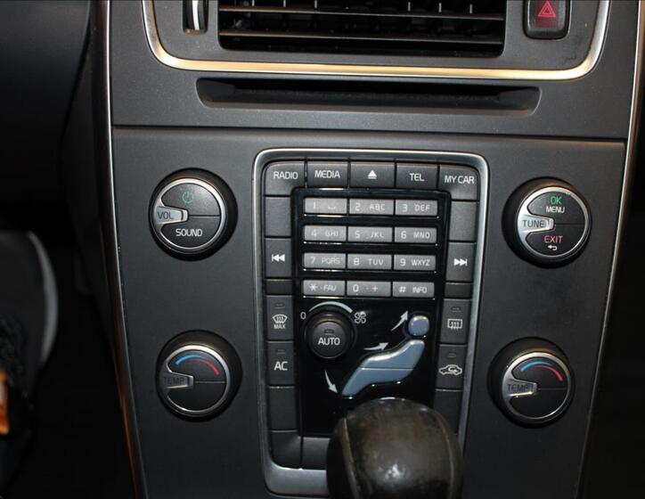 Volvo V60 30