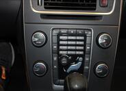 Volvo V60 30