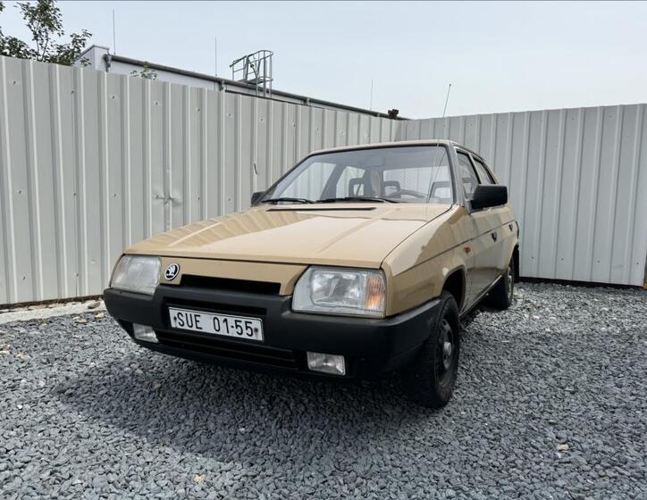 Škoda Favorit 3