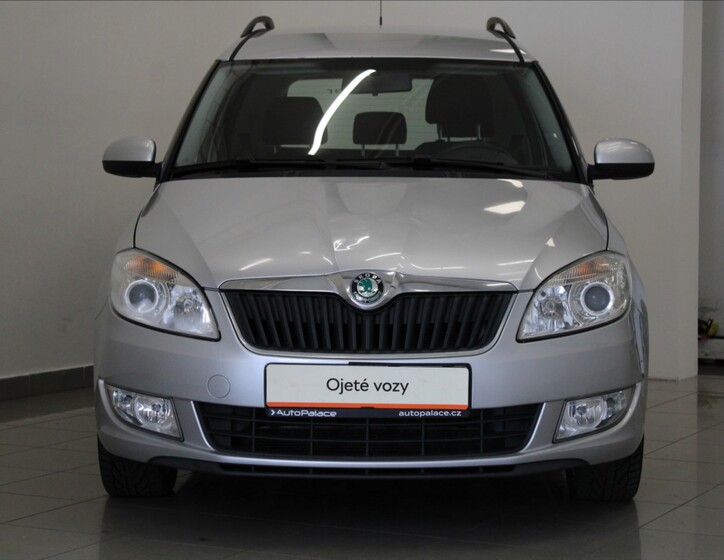 Škoda Roomster 2