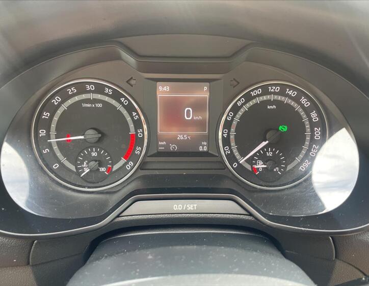 Škoda Octavia 12