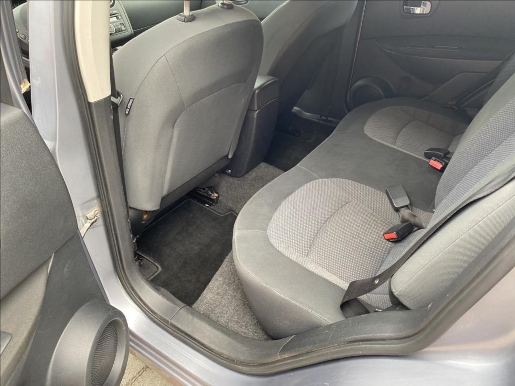 Nissan Qashqai 15