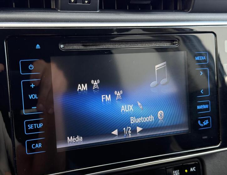 Toyota Auris 15