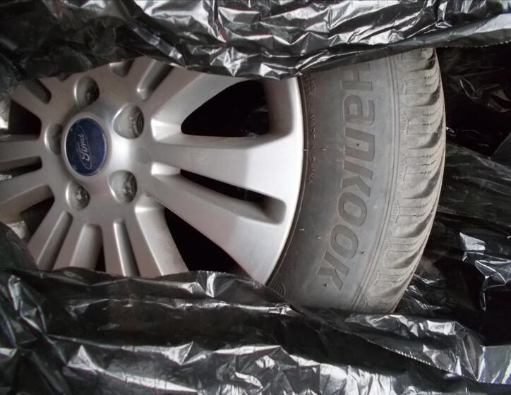 Ford Focus 15