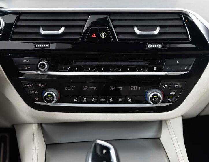 BMW Řada 6 14