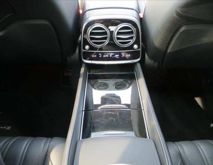 Mercedes-Benz Třídy S 17