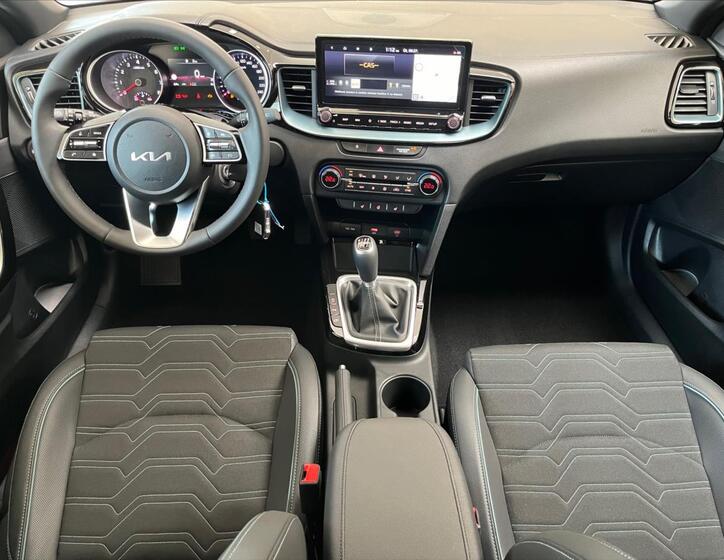 KIA Ceed 15