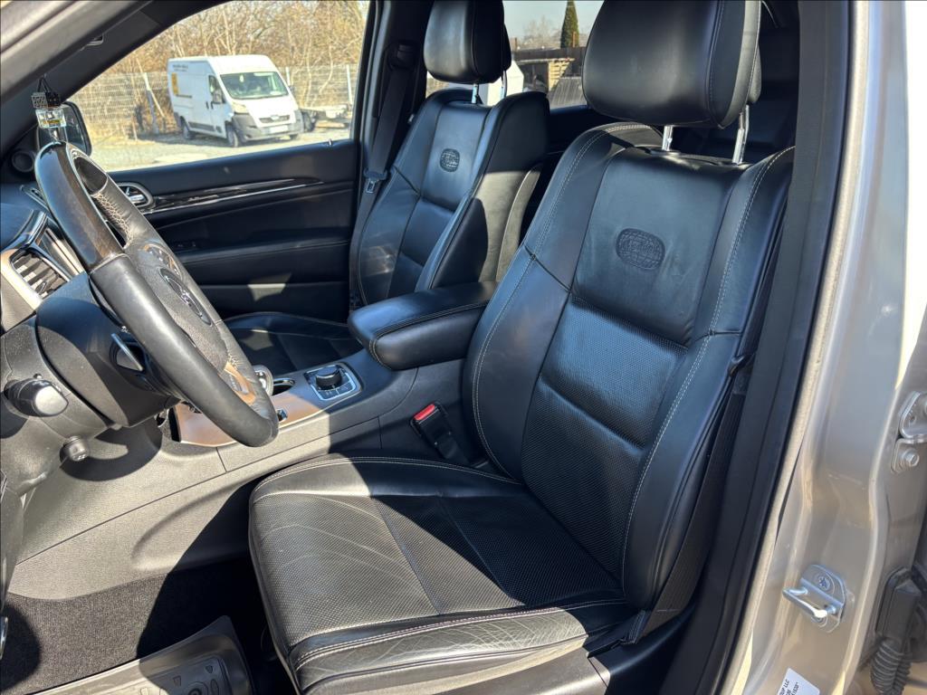 Jeep Grand Cherokee 10