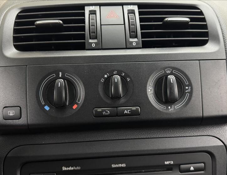 Škoda Roomster 13
