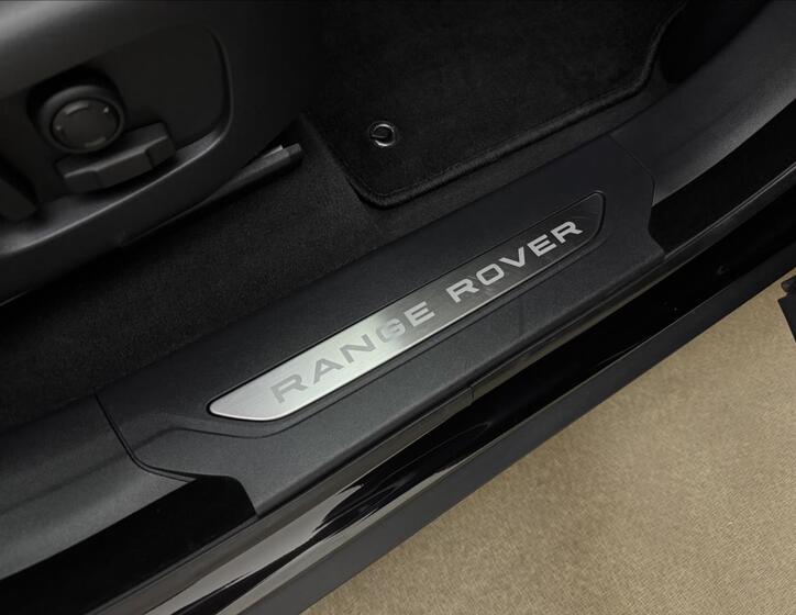 Land Rover Range Rover Velar 43