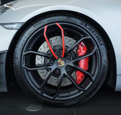Porsche 718 16