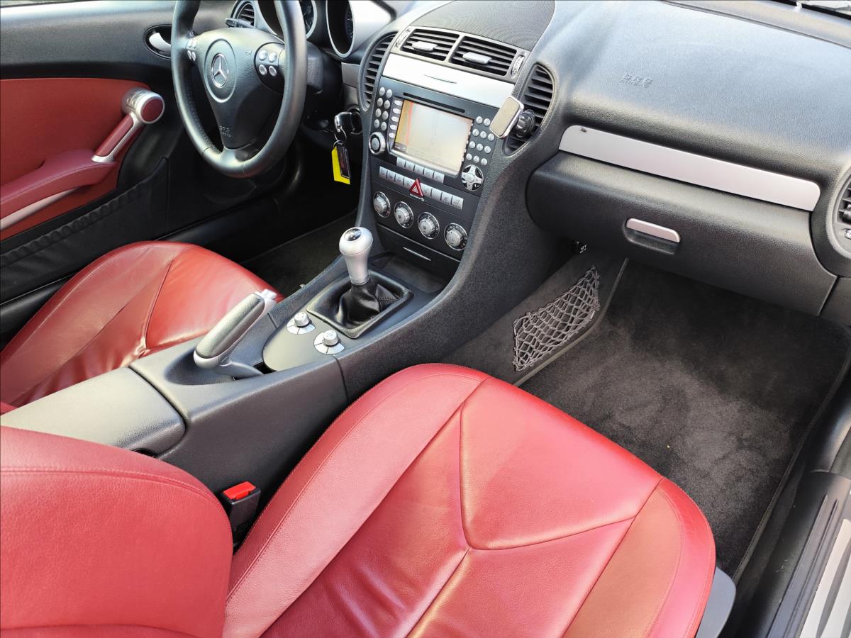 Mercedes-Benz SLK
