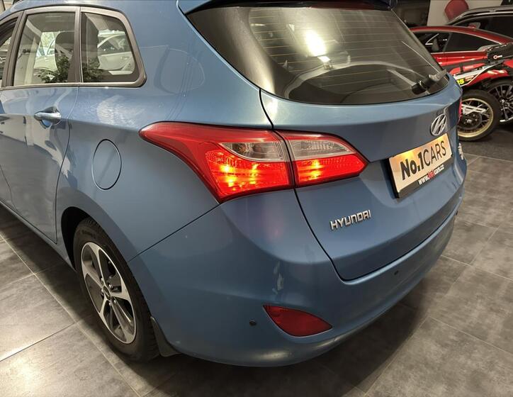 Hyundai i30 23