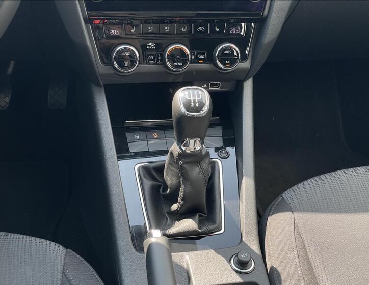 Škoda Octavia 13