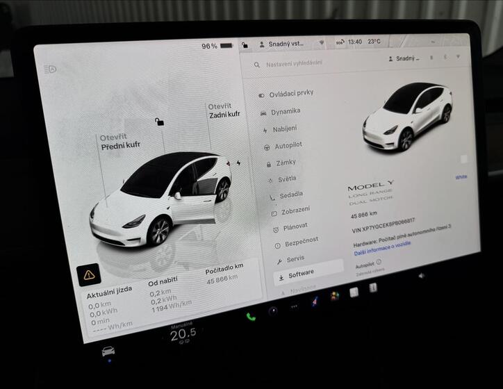 Tesla Model Y 19