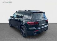 Mercedes-Benz GLB 7