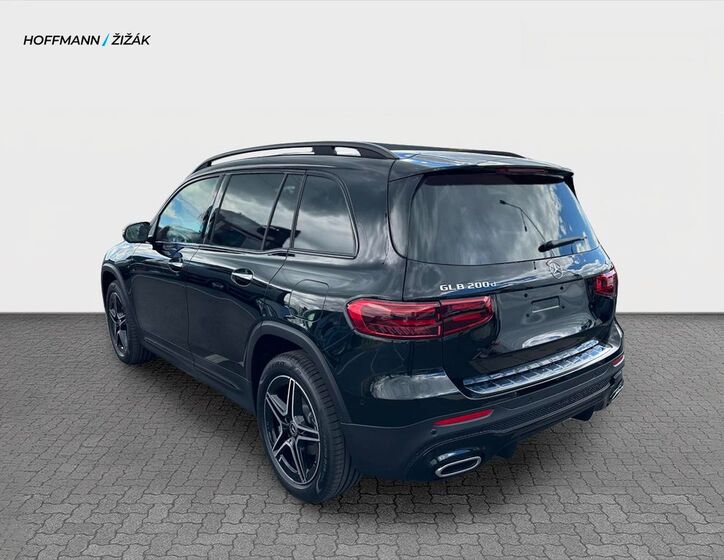 Mercedes-Benz GLB 7