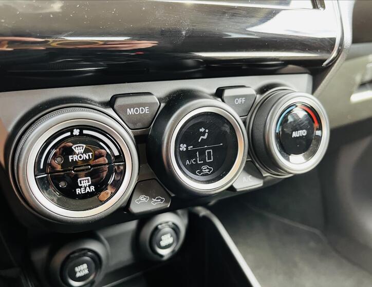 Suzuki Swift 19