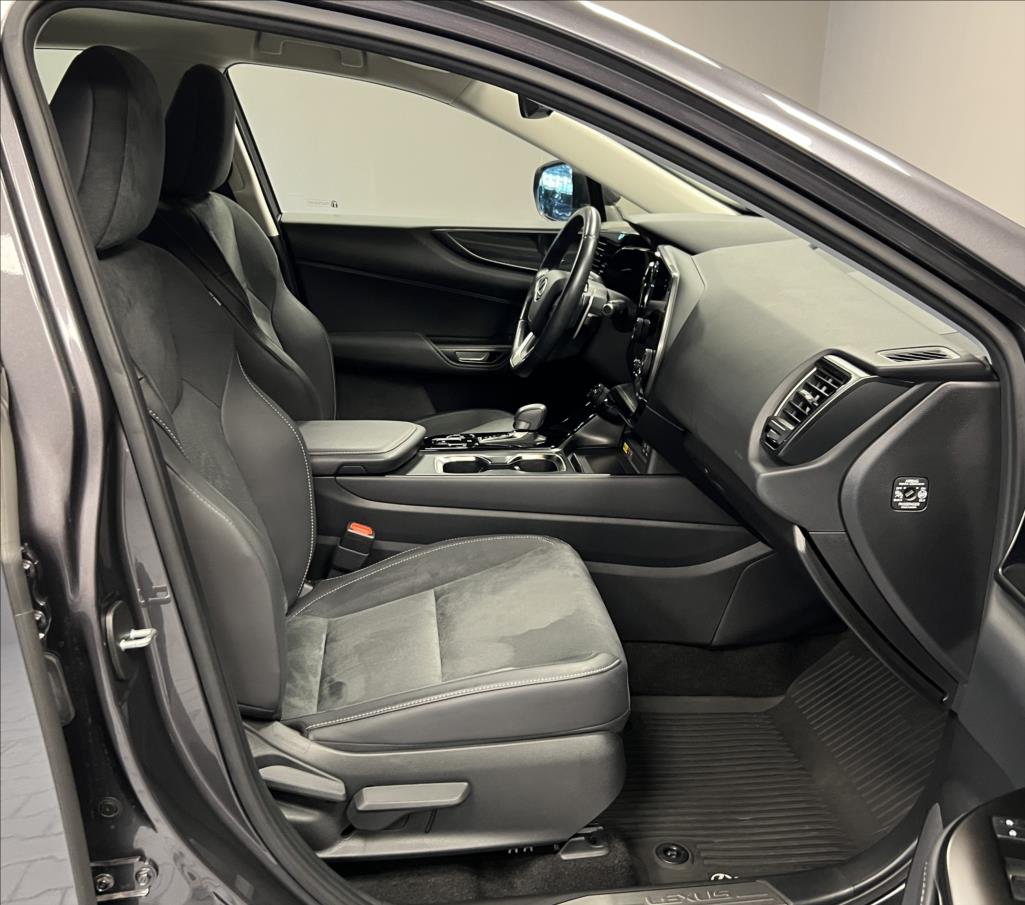 Lexus NX 350h