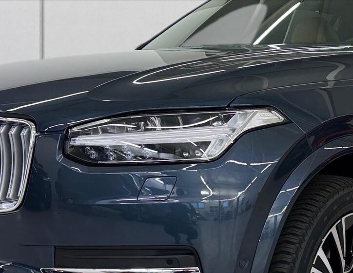 Volvo XC90 5