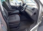 Volkswagen Multivan 13
